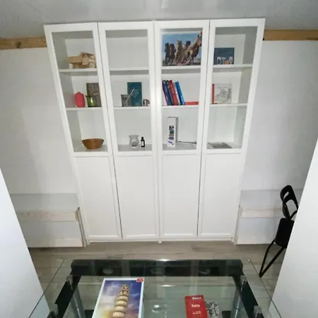 Ferienwohnung Cosy Modern Flat Private Patio Florenz Exterior foto